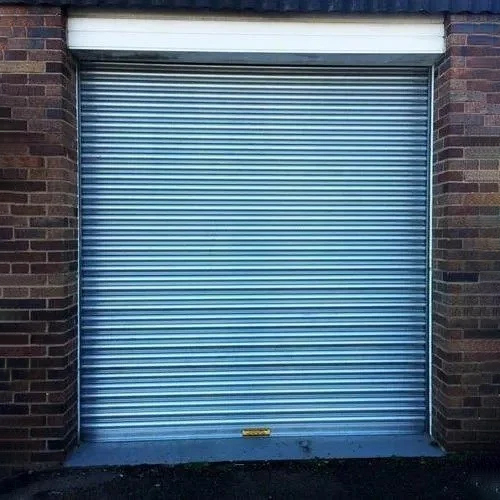 Iron Rolling Shutter