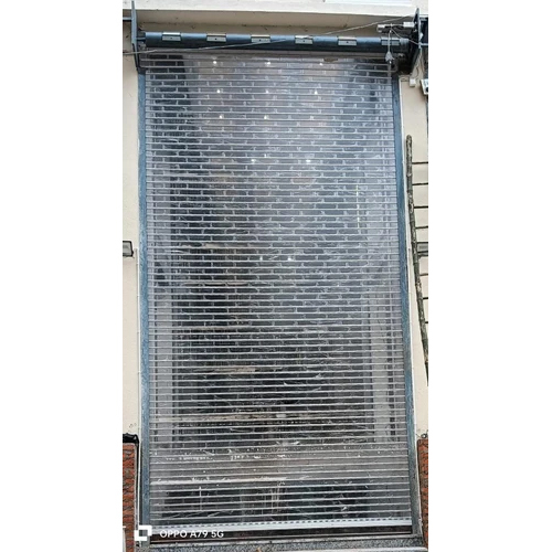 Transparent Rolling Shutter - Color: Grey