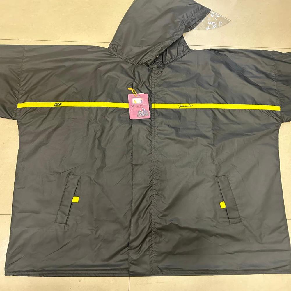 RAIN COAT 