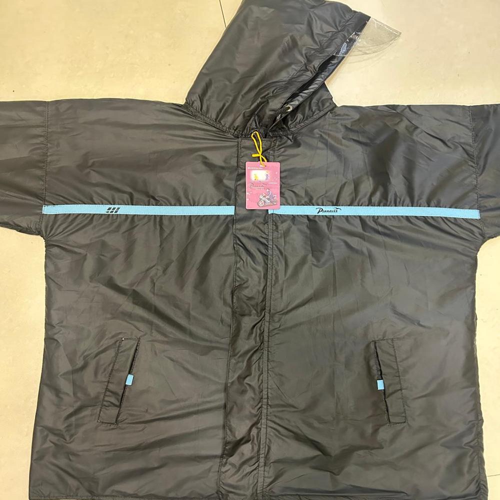 RAIN COAT 
