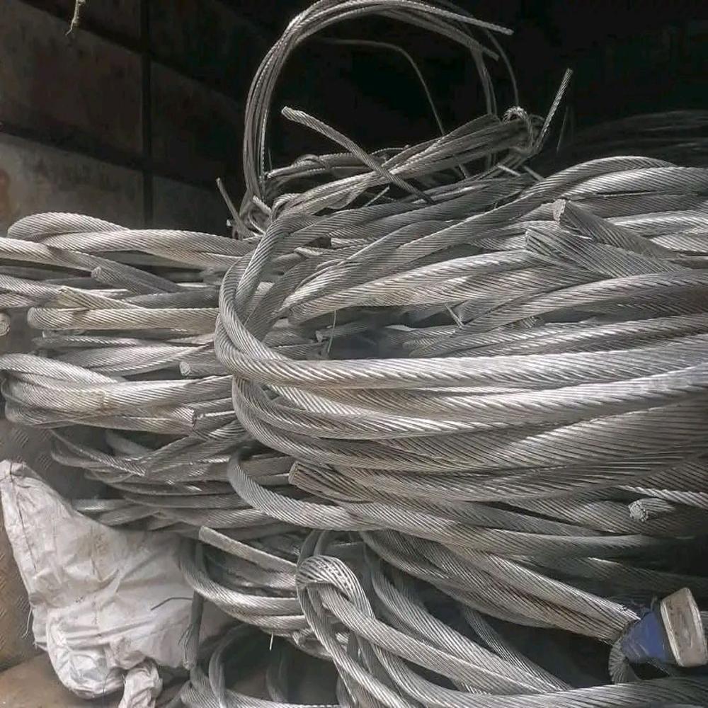 Aluminium Wire Scrap - Color: Silver