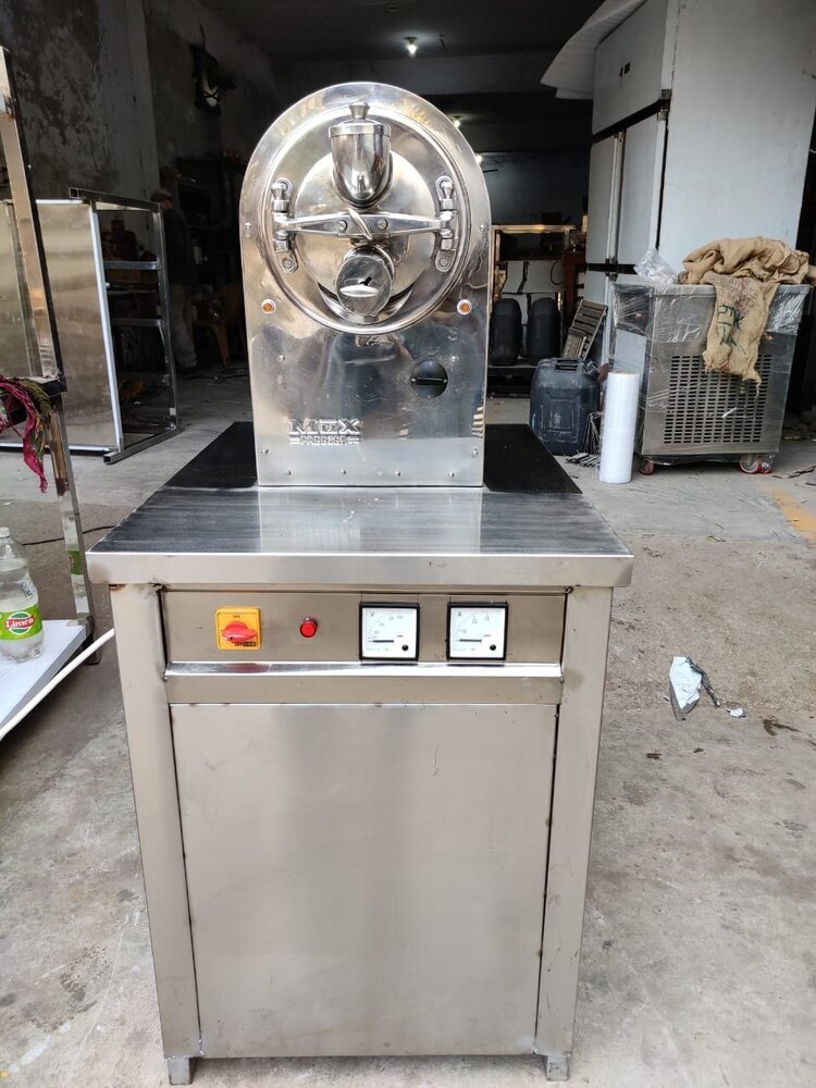 Ice Cream Churner