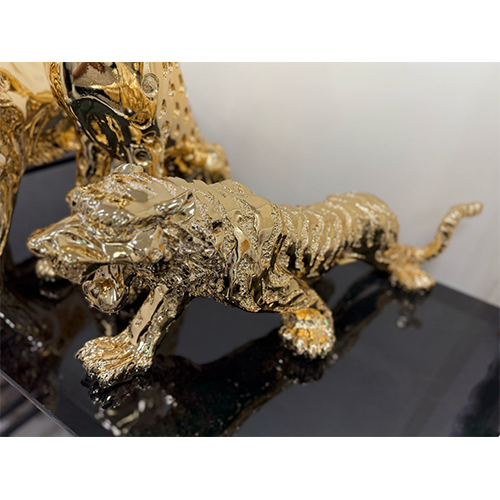 Metal Lion - Color: Various Available