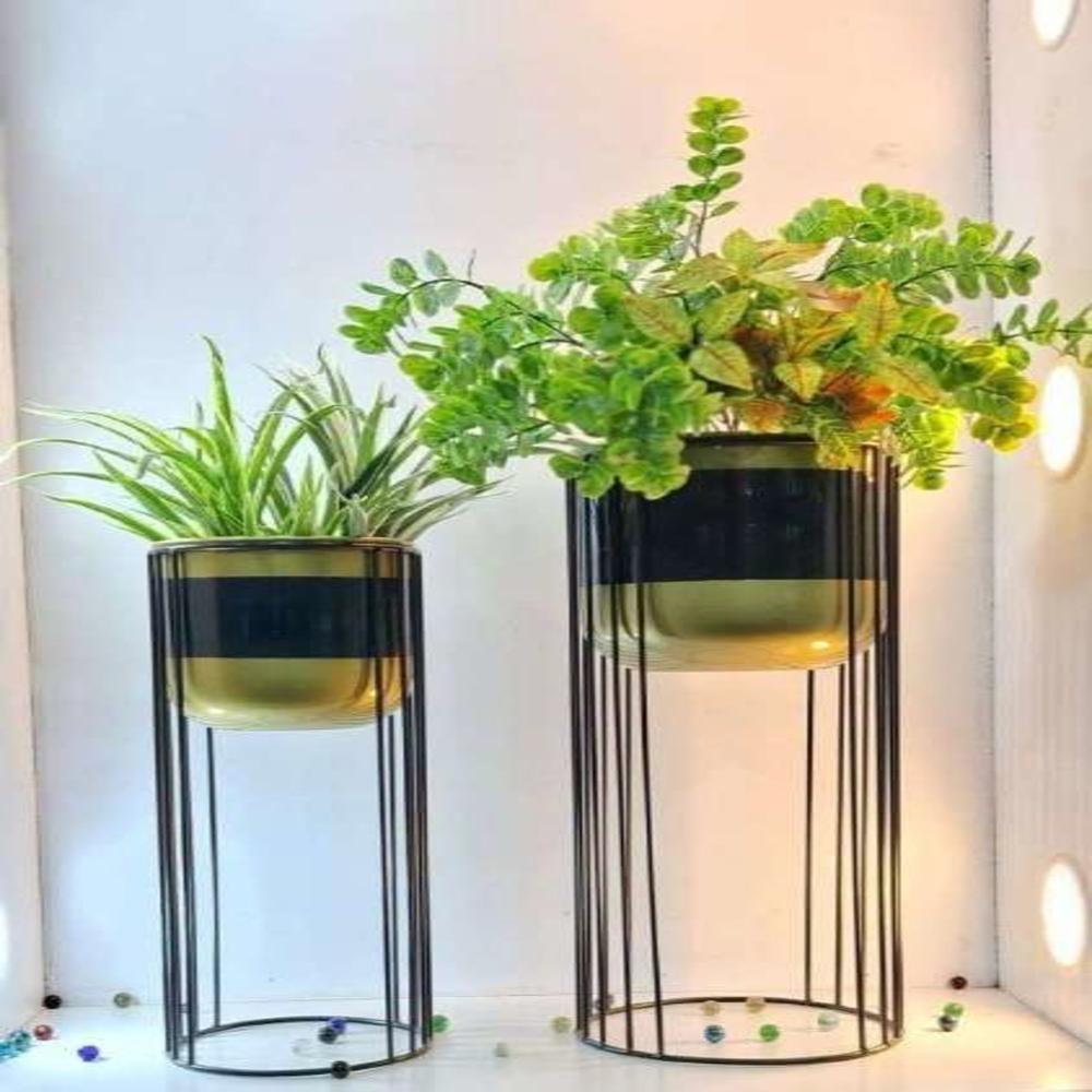 METAL STAND WITH POT
