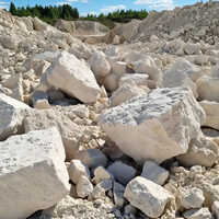 25 kg Limestone Lumps
