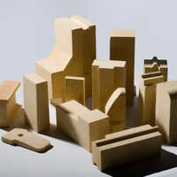Hot Face Insulation Brick - Characteristics: High Strength