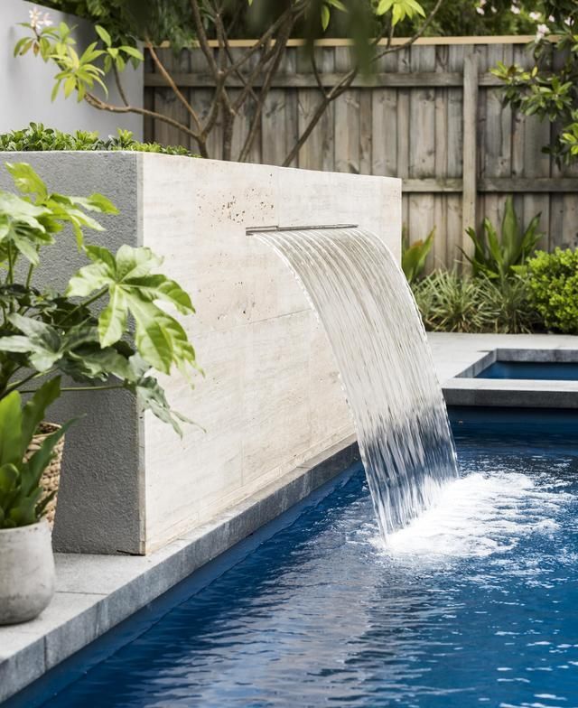 Outdoor Wall Fountain