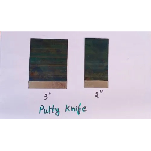Putty Knife With Handle