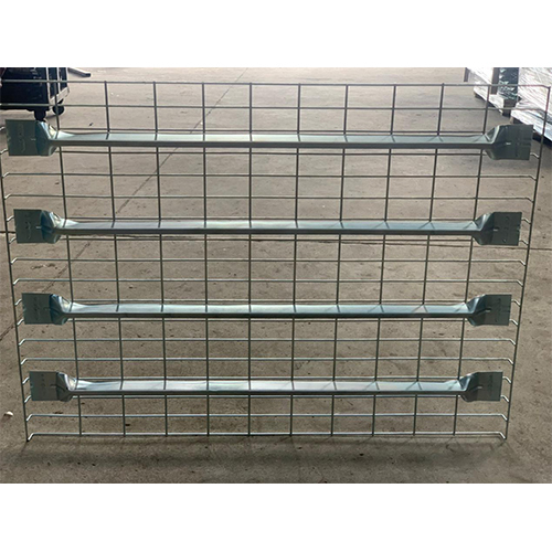 Wire Mesh Decking - Color: Silver