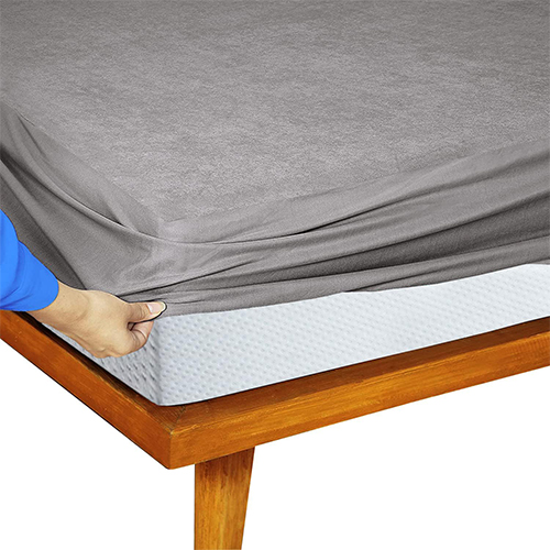 Terry Mattress Protector - Color: Red