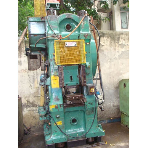 Knuckle Joint - Capacity: 250 Ton