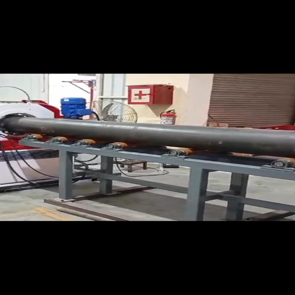 Stationary Pipe Cutting And Beveling Machine - Color: Silver