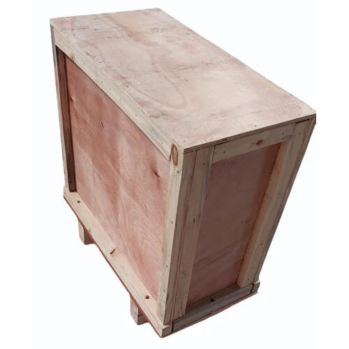 Pinewood Brown Rectangle Box - Load Capacity: 1600 Kilograms (Kg)