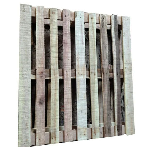 Four Way Plywood Pallet - Color: Brown