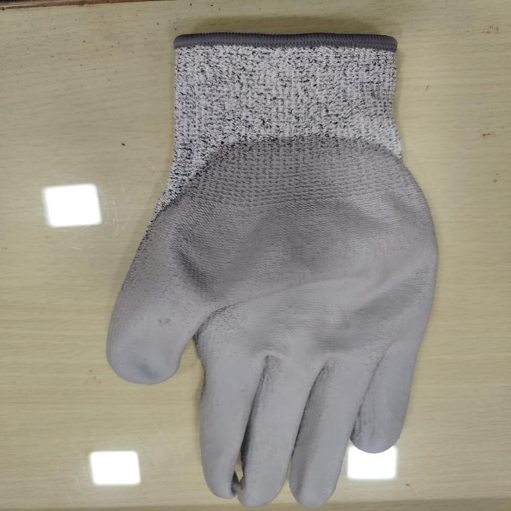 hand gloves 