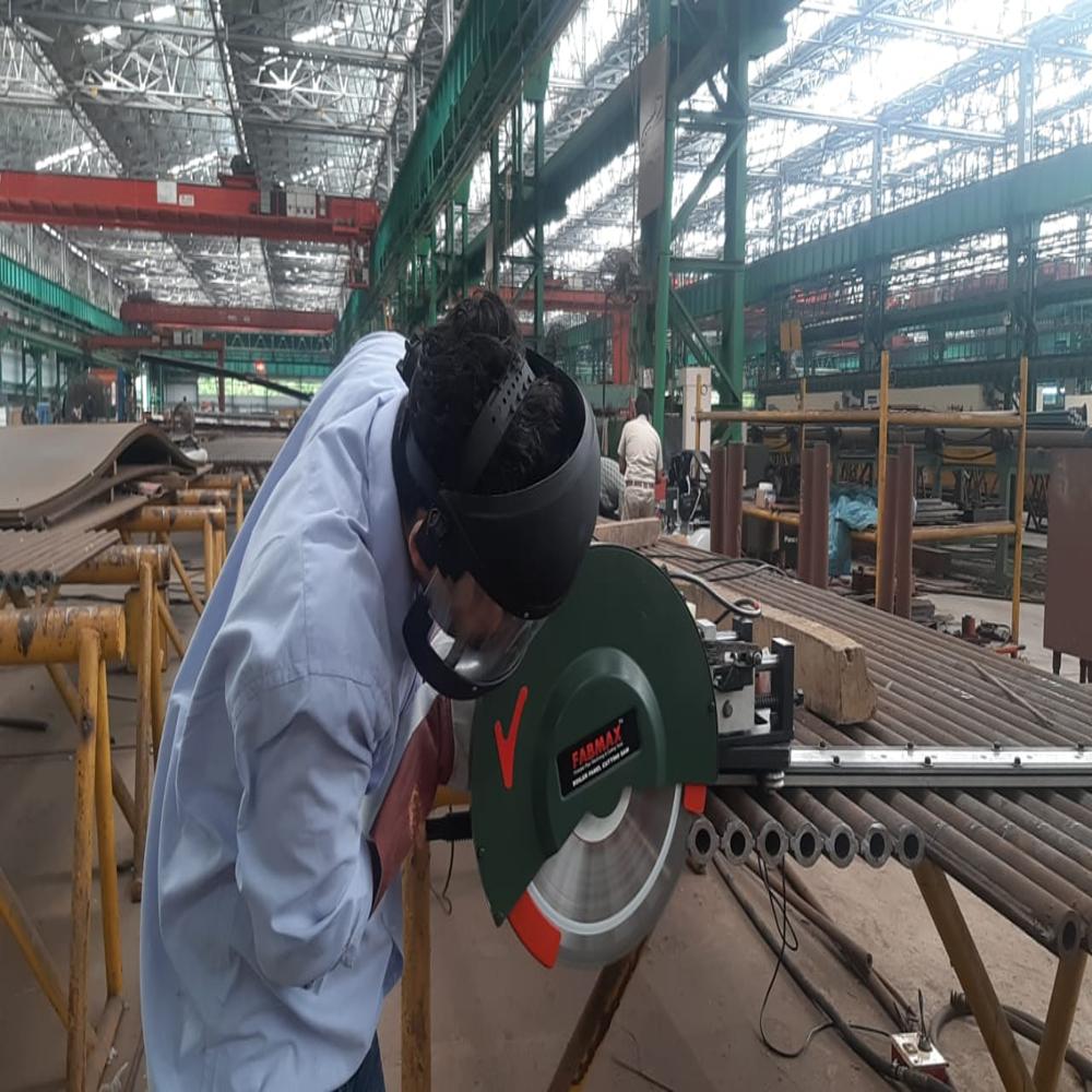 Cutmaster Boiler Panel Cutting Machine - Color: White