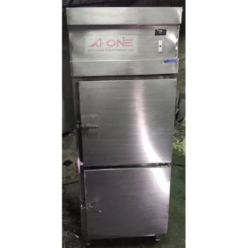 दो दरवाजों वाला वर्टिकल रेफ्रिजरेटर फ्रीजर