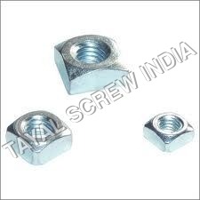 स्क्वायर नट