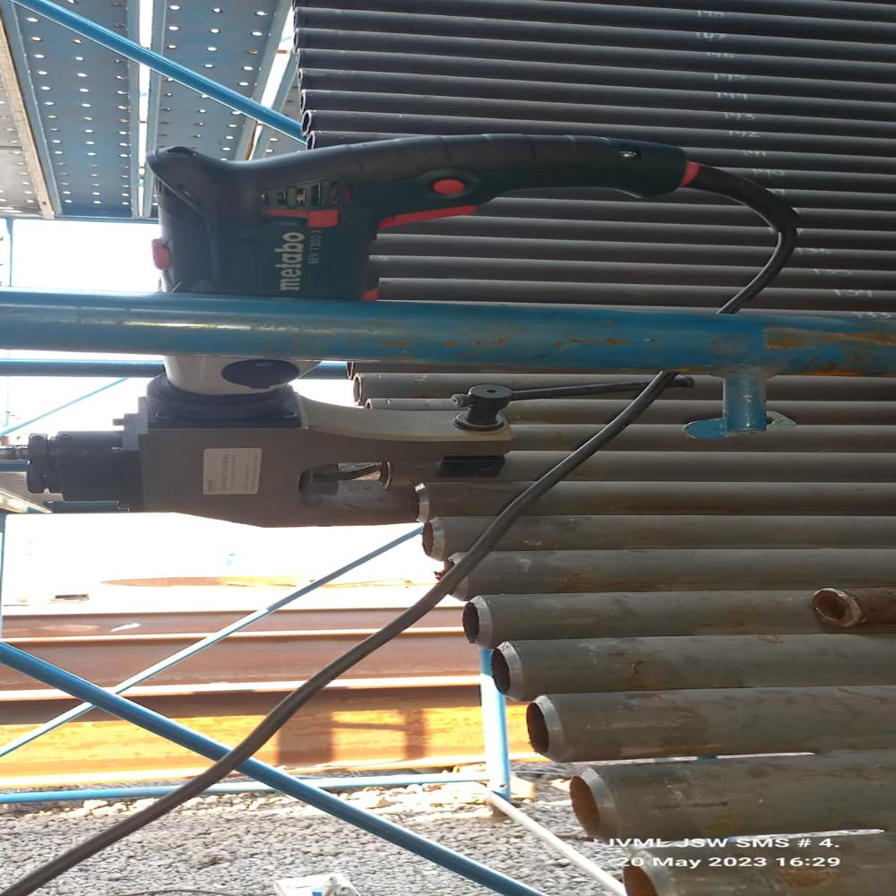 Boiler Tube Beveling Machine - Color: Black