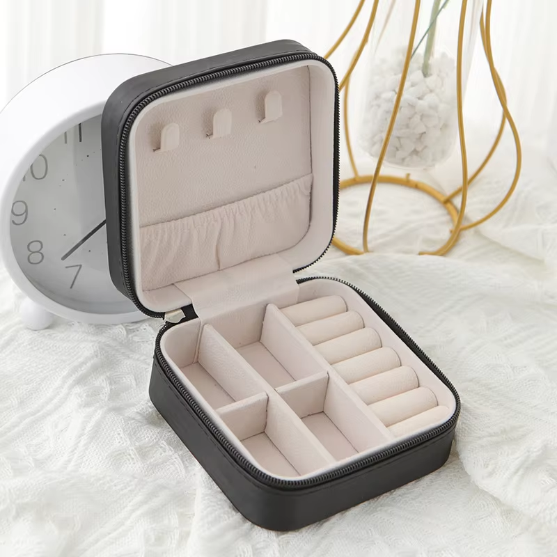 MINI JEWELLERY ORGANIZER BOX