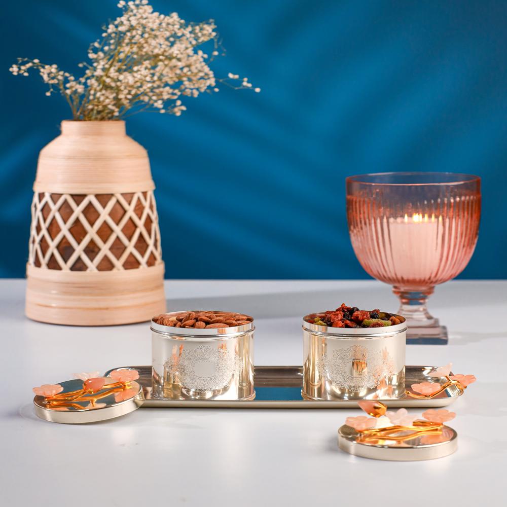 SERVING TRAY WITH BOWEL