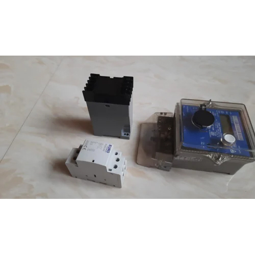 Single Phase Automatic Solar Energy Changeover