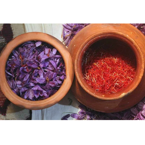 100% Kasmiri Saffron - Shelf Life: 2 Years