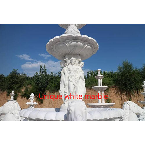 White marble horse statue fountain for garden