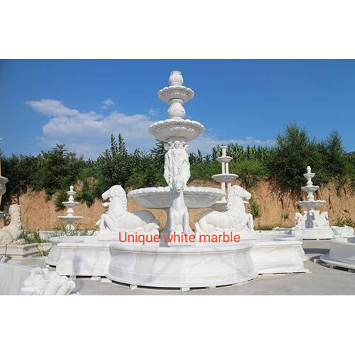White marble horse statue fountain for garden