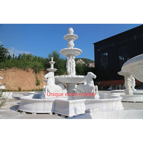 White marble horse statue fountain for garden