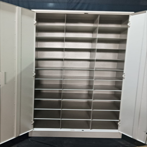 Steel Almirahs - Capacity: 150 Kg