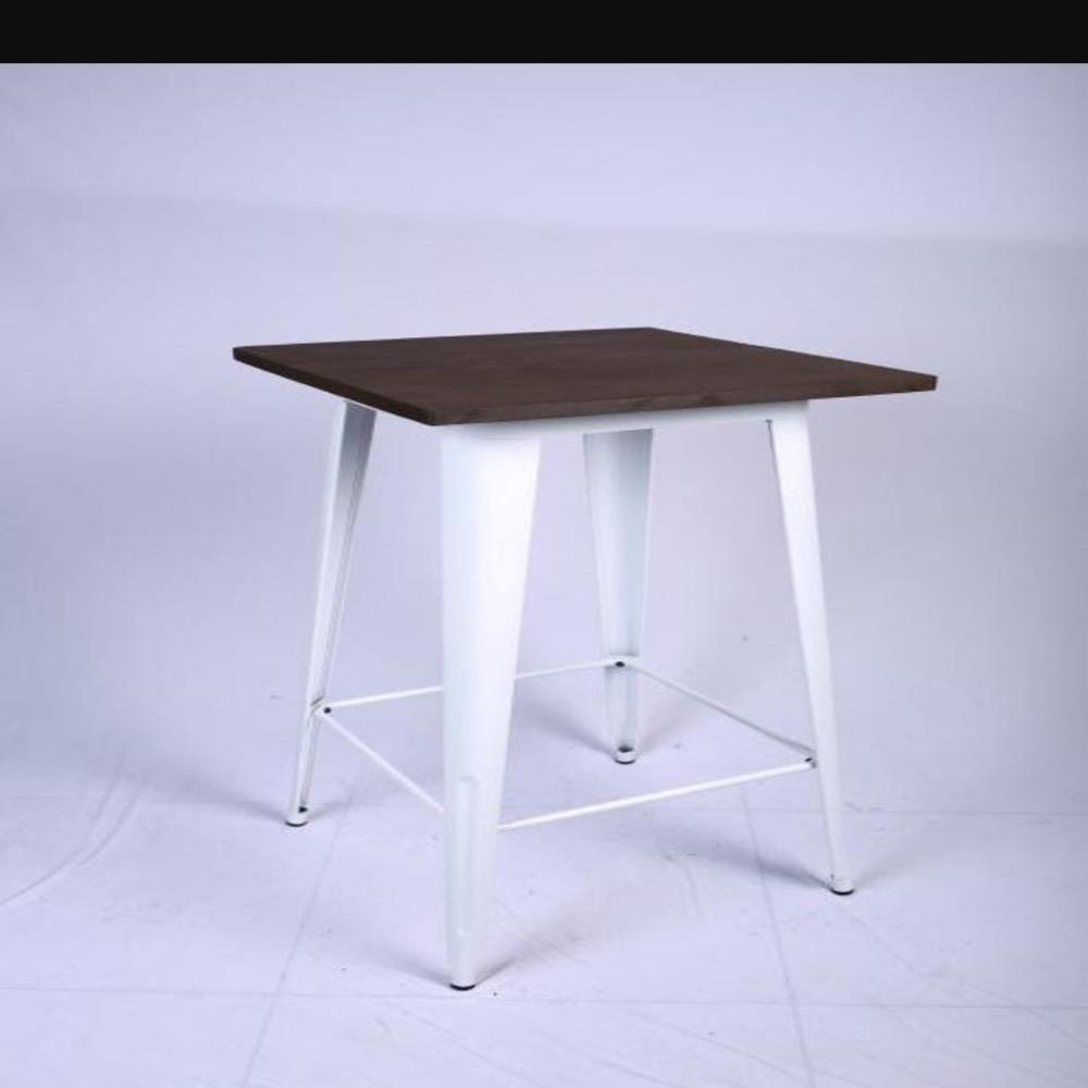 OM WOODS DCT 1049 TABLE 
