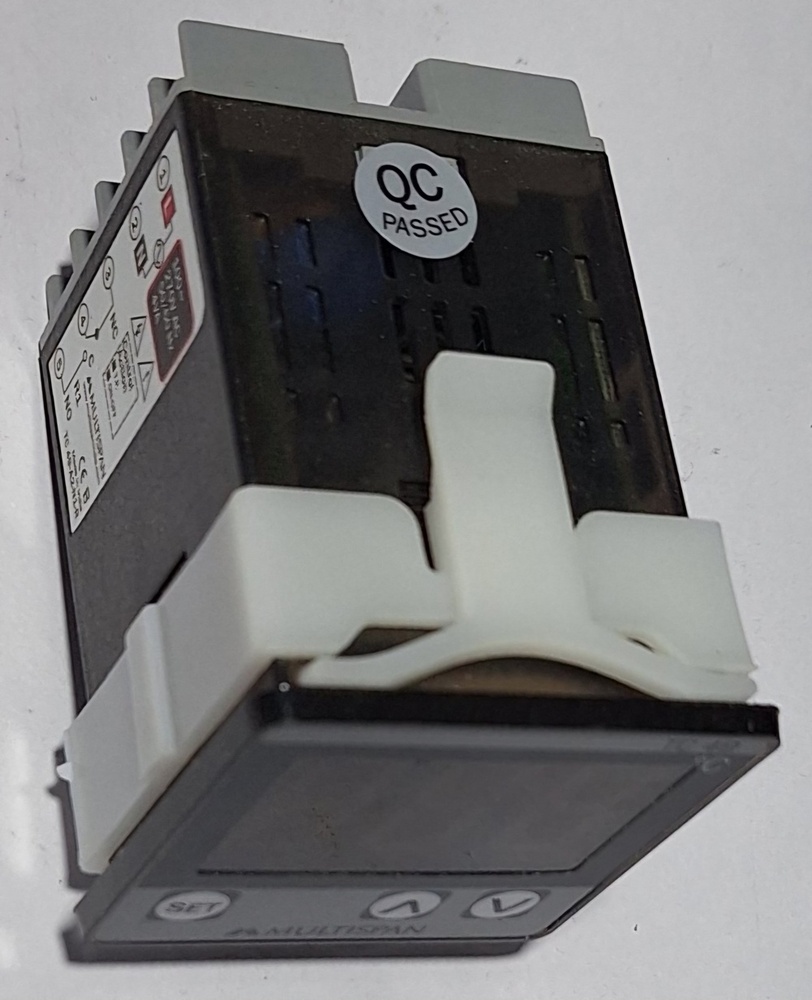 MULTISPAN TC49 A2 - N1 - R - Voltage: 100 to 270V AC, Output: 1 Relay, Action: On-Off, Type: J (0A C to 600A C) & K (0A C to 900A C)
