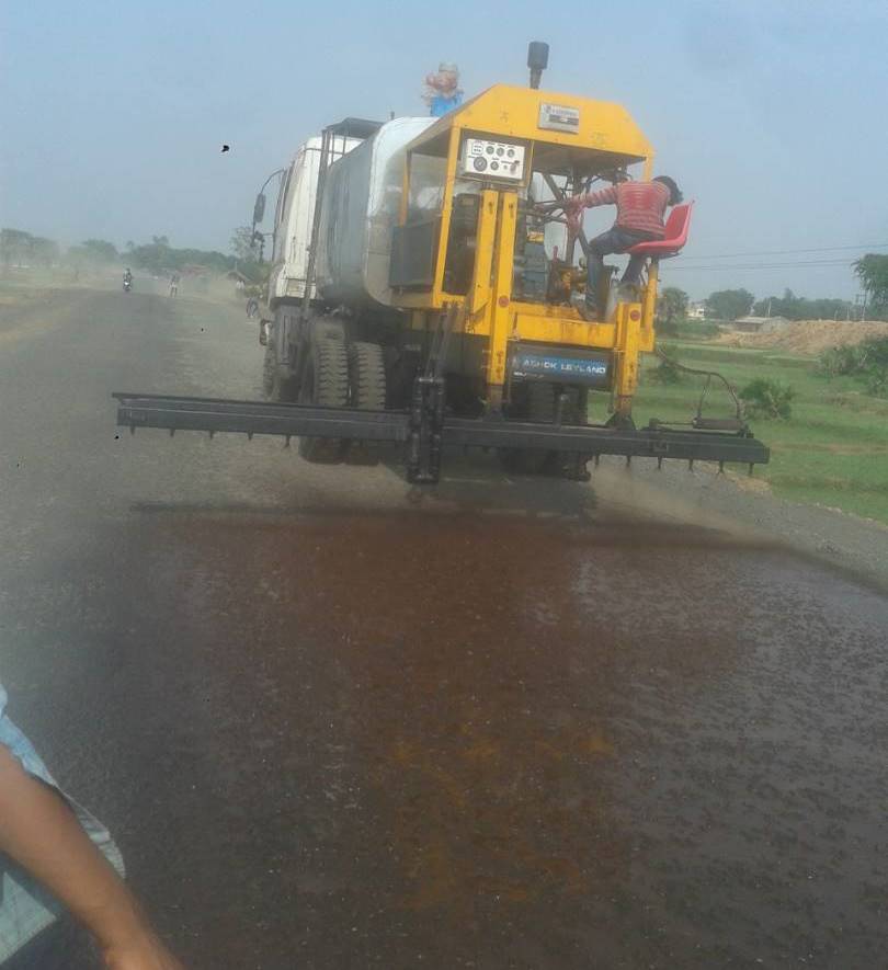 Bitumen Sprayer - Mild Steel, 4000-12000 Liters, Yellow | Automatic Controls, Adjustable Spray Width 2.5-4.5 Meters, Diesel Burner Heating