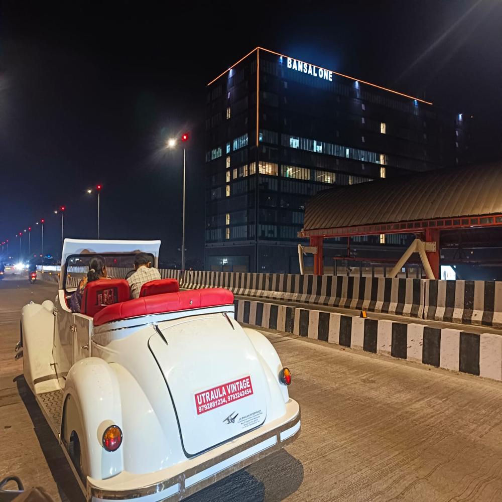 Royal Vintage Car | JB Carts