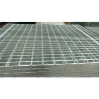 Ms Manual Grating - Color: Silver
