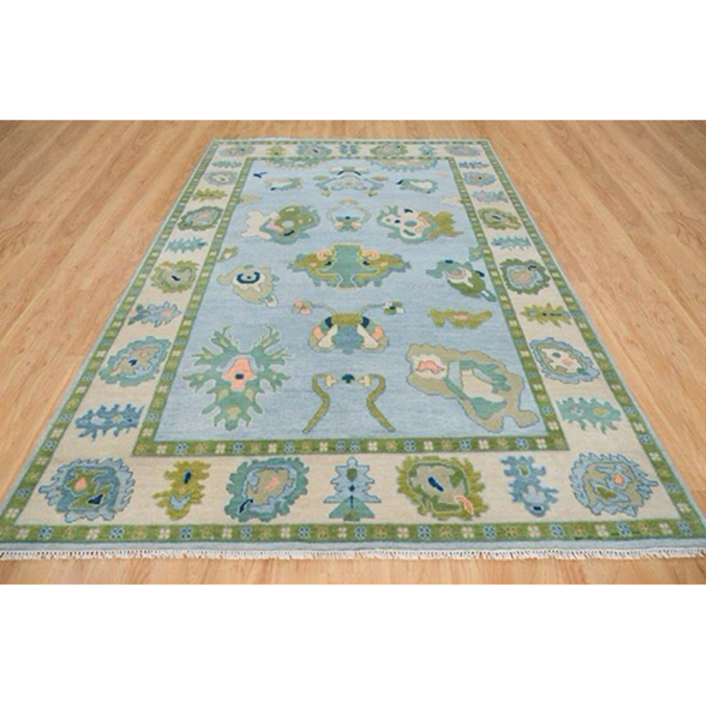 Hand Knotted Carpet - Advantage: Easy To Clean