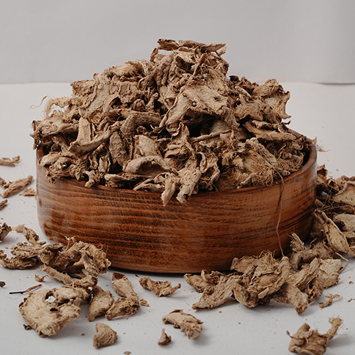 Dry Ginger Flakes - Color: Brown