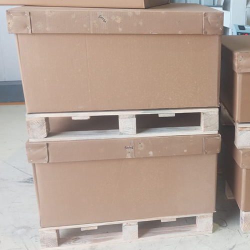 Wooden Pallets With Rigid Box