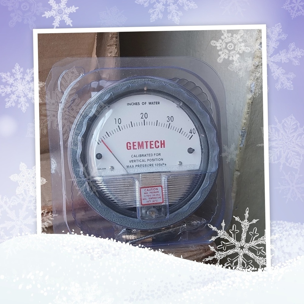 Differential Pressure Gauge Gemtech - Metal Alloy, 4" Diameter, White/black | 2% Accuracy, Portable, Dual-scale Measurement, Durable Design