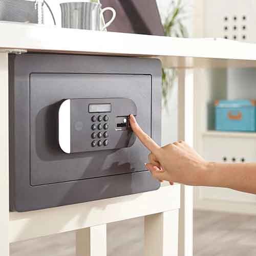 YSFM250EG1 Maximum Security Digital Locker with Fingerprint and Pin Access - Grey