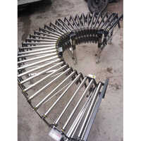 Conveyor Roller Table - Color: Silver