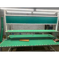 Assembly Line Table - Color: Green