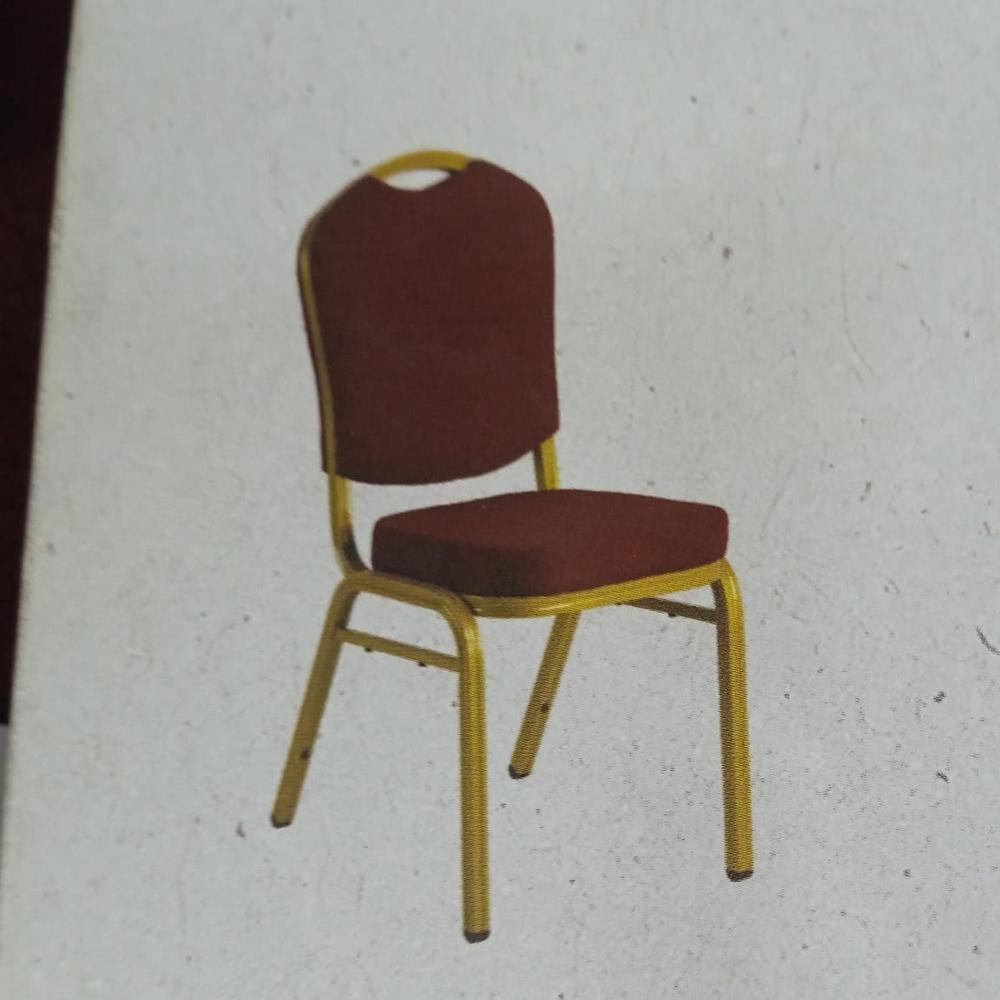 OM WOODS DBC 167 BANQUET CHAIR 