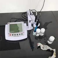 Digital Ph Meter