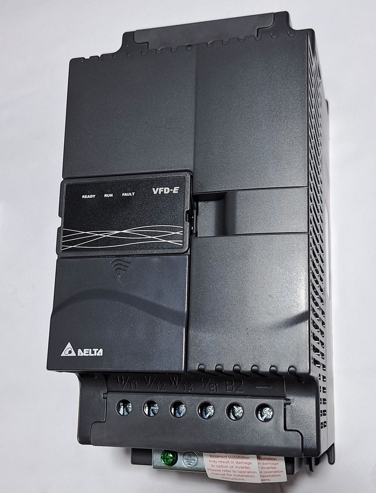 Delta Vfd E Vfd075e43a - 3ph 380-480v Input, 10hp Output 0-480v, 19a, 50/60hz, 13.7kva, Frequency Range 0.1-599hz | Suitable For Industrial Automation