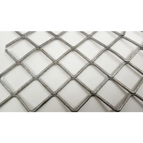 Aluminium Expanded Bird Mesh - Color: Silver