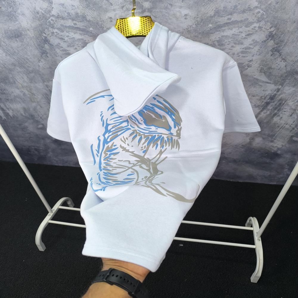 Men's hooded t-shirts