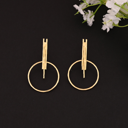 Handmade Brass Stylish Circle Dangle Earrings - Color: Golden