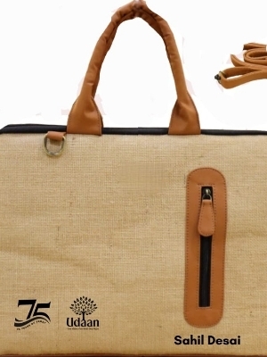 Jute laptop bag